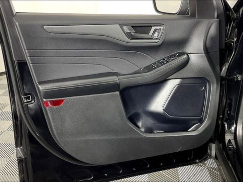 Used 2023 Ford Escape AWD image 24