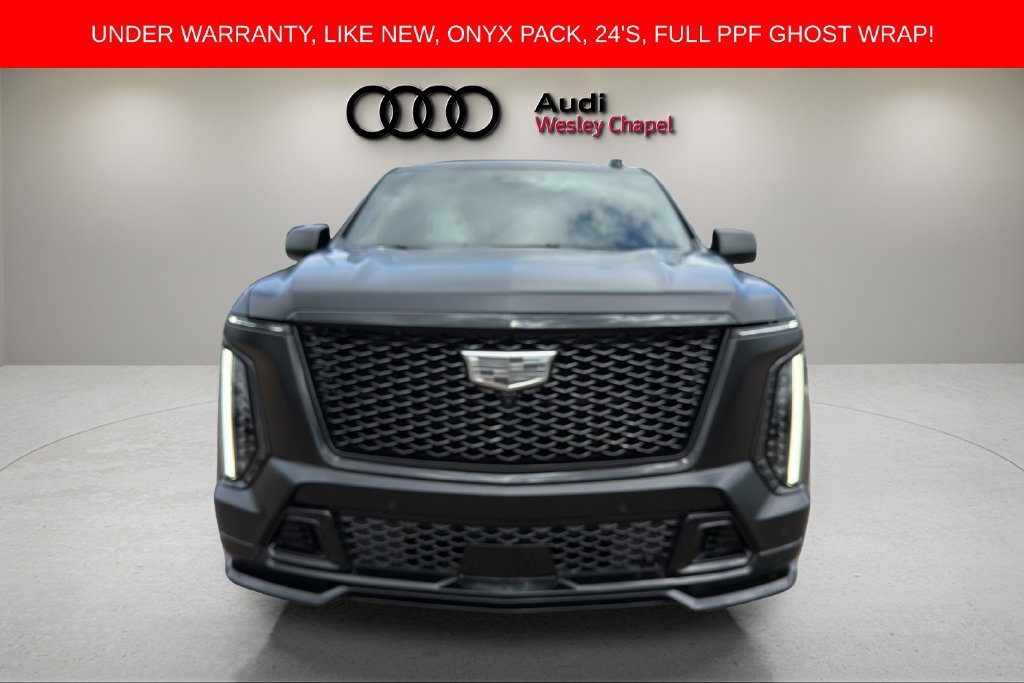 Used 2026 Cadillac Escalade V w/ LPO, ONYX Package AWD/4WD image 8