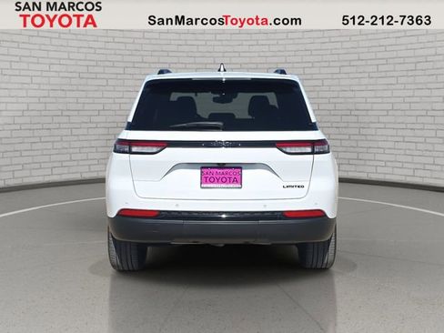 Used 2024 Jeep Grand Cherokee Limited w/ Black Appearance Package image 6