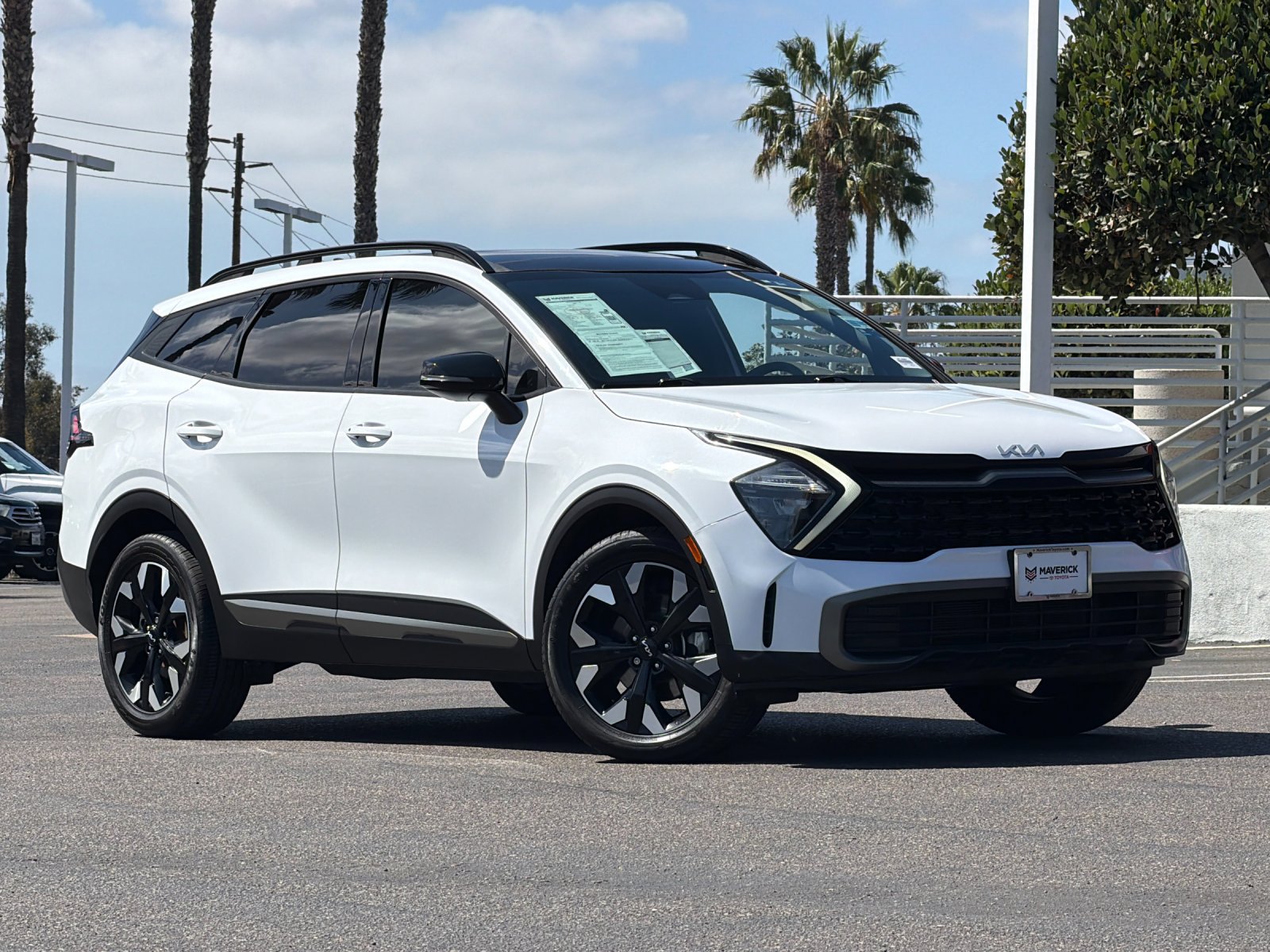 Used 2023 Kia Sportage X-Line w/ X-Line Premium Package AWD/4WD image 8