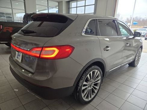 Used 2016 Lincoln MKX Reserve w/ Climate Package image 13