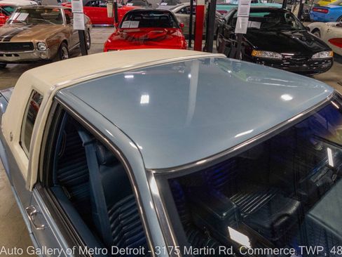 Used 1990 Cadillac Eldorado Coupe FWD image 14