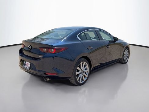 Used 2023 MAZDA MAZDA3 s FWD image 7