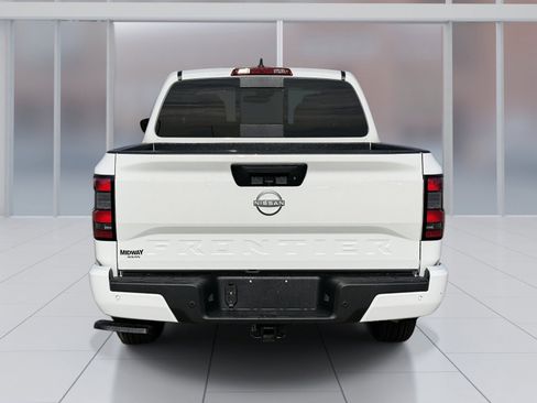 New 2026 Nissan Frontier SV w/ Tow Package image 5