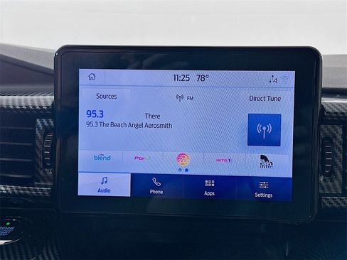 Used 2020 Ford Explorer XLT w/ Class III Trailer Tow Package image 17