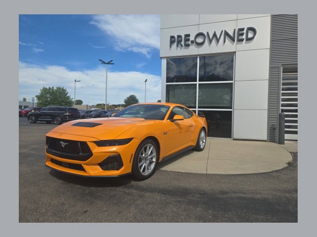 Used 2026 Ford Mustang GT Premium RWD image 1