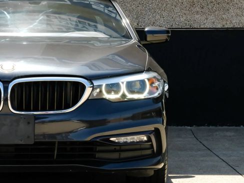 Used 2018 BMW 530i RWD image 58