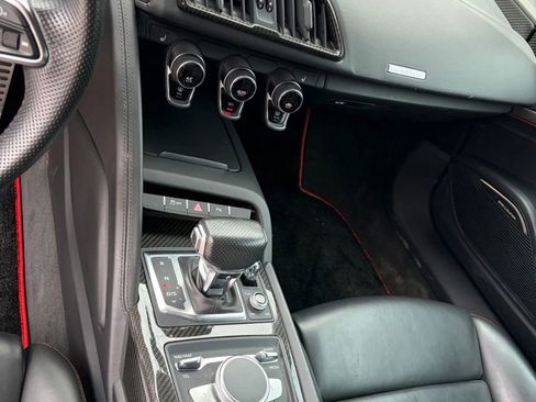 Used 2018 Audi R8 V10 plus AWD/4WD image 11