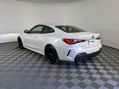 Used 2022 BMW 430i Coupe w/ M Sport Package image 3