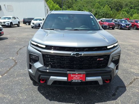 New 2026 Chevrolet Traverse Z71 w/ Driver Confidence Package AWD/4WD image 3