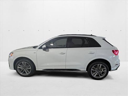 New 2025 Audi Q3 2.0T Premium image 9