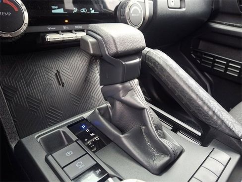 Used 2025 Toyota 4Runner SR5 image 14