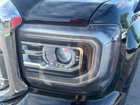 Used 2017 GMC Sierra 1500 Denali w/ Denali Ultimate Package AWD/4WD image 48
