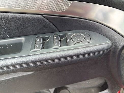 Used 2018 Ford Explorer XLT w/ Equipment Group 202A image 22