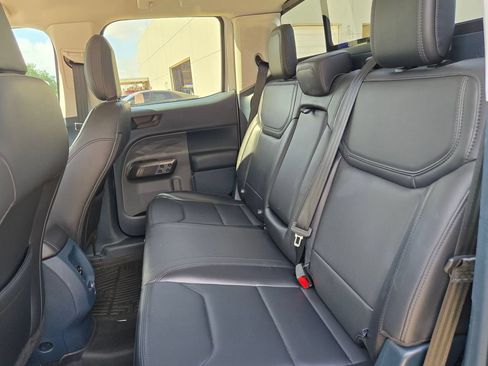 Used 2023 Ford Maverick Lariat w/ Black Appearance Package FWD image 20