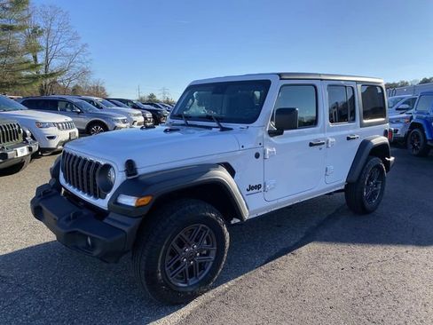 Certified 2025 Jeep Wrangler Sport S image 8