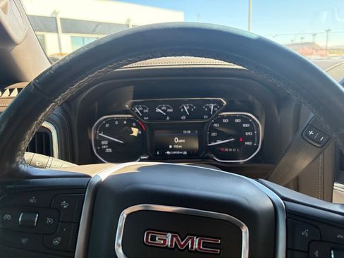 Used 2021 GMC Sierra 1500 SLT w/ SLT Premium Plus Package image 15