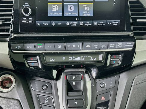 Used 2025 Honda Odyssey EX-L image 23