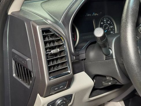 Used 2017 Ford F150 XLT w/ Equipment Group 302A Luxury image 35