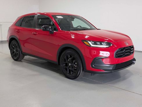 Used 2024 Honda HR-V Sport image 6