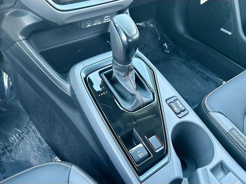 Certified 2025 Subaru Crosstrek 2.5i Limited w/ Popular Package #3A image 17