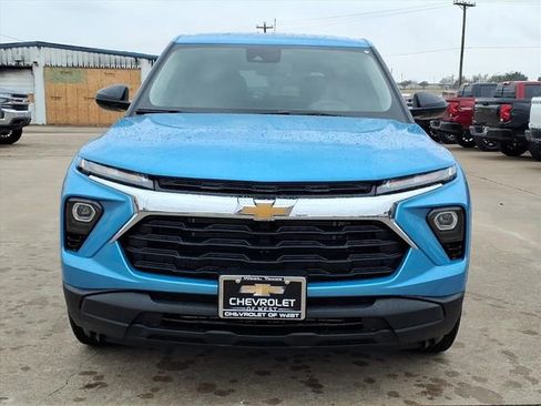 New 2026 Chevrolet TrailBlazer LS w/ LS Convenience Package FWD image 2