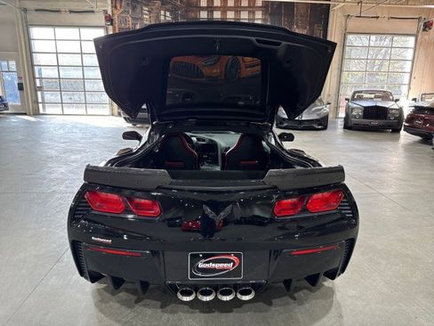 Used 2017 Chevrolet Corvette Grand Sport w/ Grand Sport Heritage Package image 13