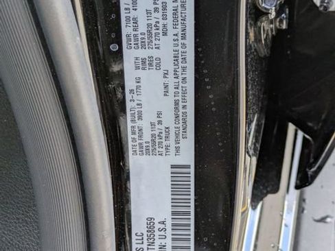 New 2026 RAM 1500 4x4 Crew Cab image 31