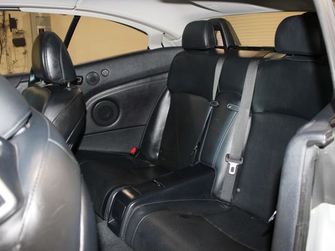 Used 2010 Lexus IS 350C w/ Luxury Pkg RWD image 25