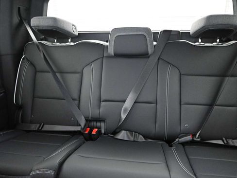 New 2026 GMC Sierra EV Elevation image 17