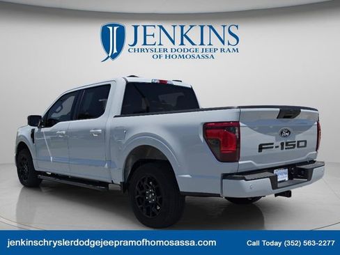 Used 2026 Ford F150 XLT w/ XLT Black Appearance Package RWD image 7