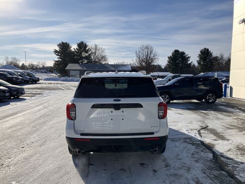 Used 2023 Ford Explorer ST-Line w/ Class IV Trailer Tow Package image 7
