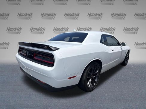 Used 2021 Dodge Challenger R/T Scat Pack RWD image 17
