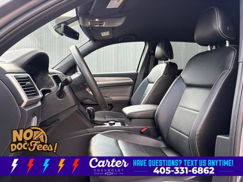 Used 2022 Volkswagen Atlas Cross Sport SE AWD/4WD image 30