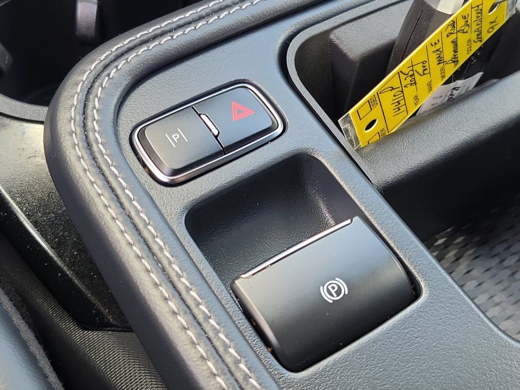 Used 2025 Ford Mustang Mach-E Premium RWD image 28