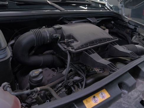 Used 2021 Mercedes-Benz Sprinter 2500 image 63