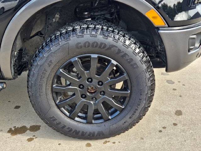 Used 2019 Ford Ranger XLT w/ Equipment Group 302A Luxury AWD/4WD image 3