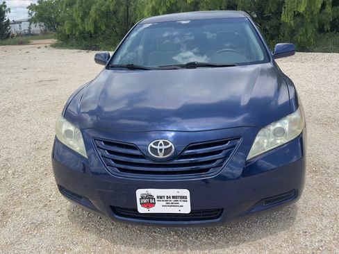 Used 2009 Toyota Camry LE image 6