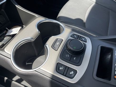 Used 2020 GMC Terrain Denali image 36