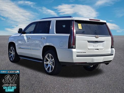 Used 2019 Cadillac Escalade Luxury AWD/4WD image 15