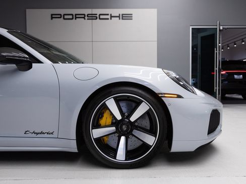 Certified 2026 Porsche 911 Turbo S AWD/4WD image 11