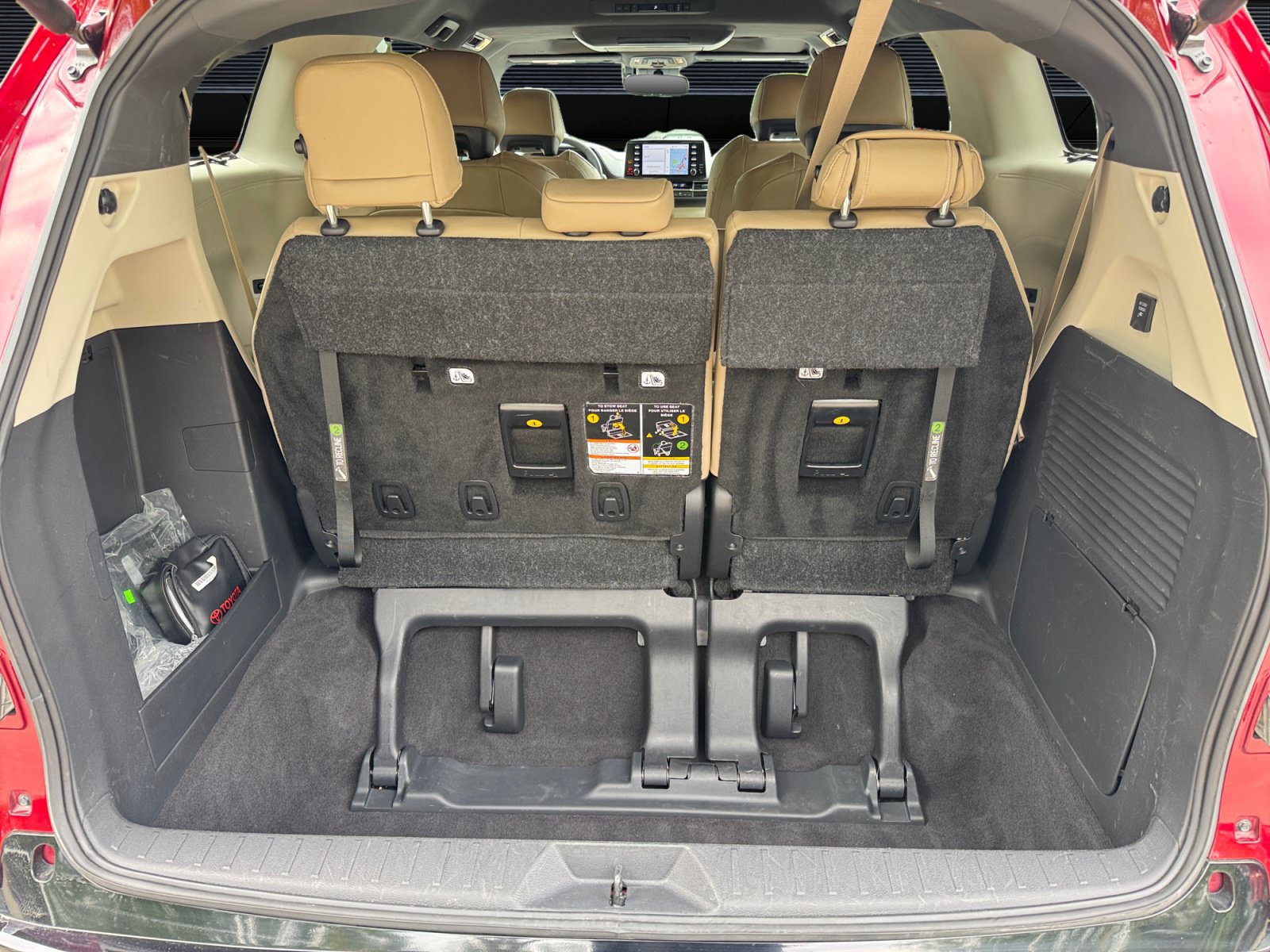 Used 2024 Toyota Sienna Limited AWD/4WD image 12