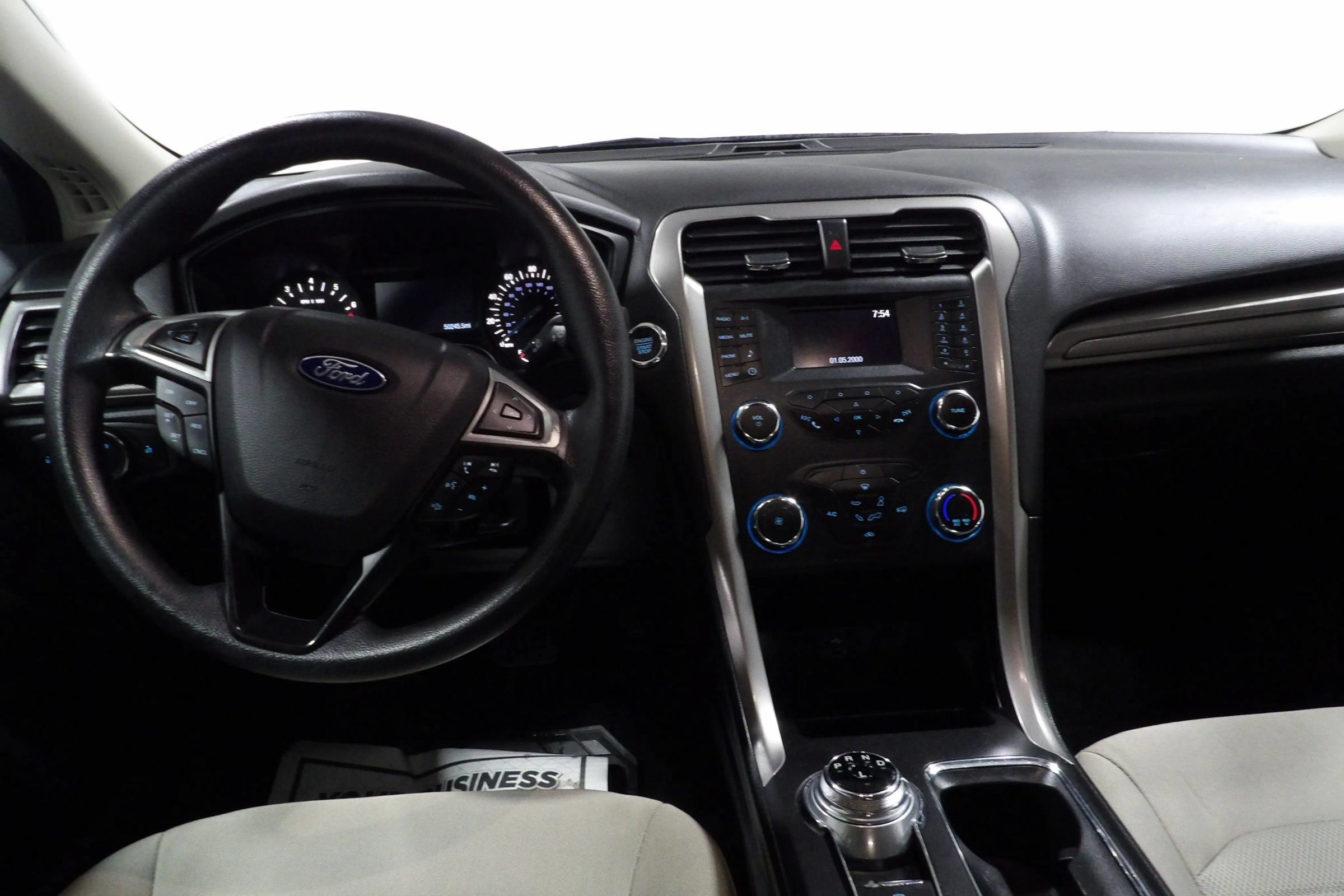 Used 2019 Ford Fusion S FWD image 11