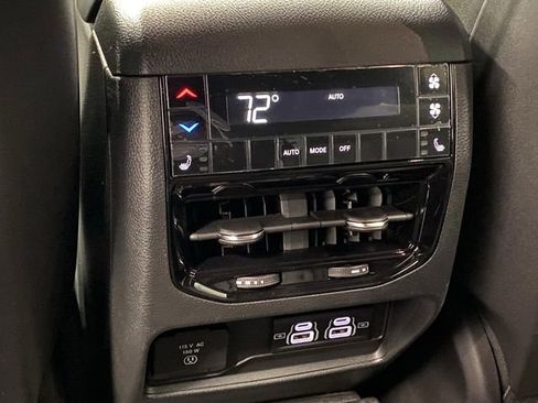 New 2025 Jeep Grand Cherokee L Limited w/ Black Appearance Package image 37