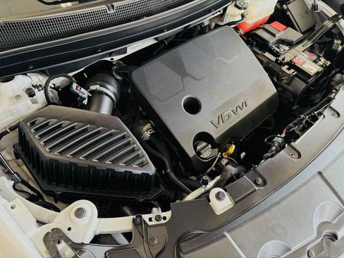 Used 2020 Chevrolet Traverse Premier FWD image 22