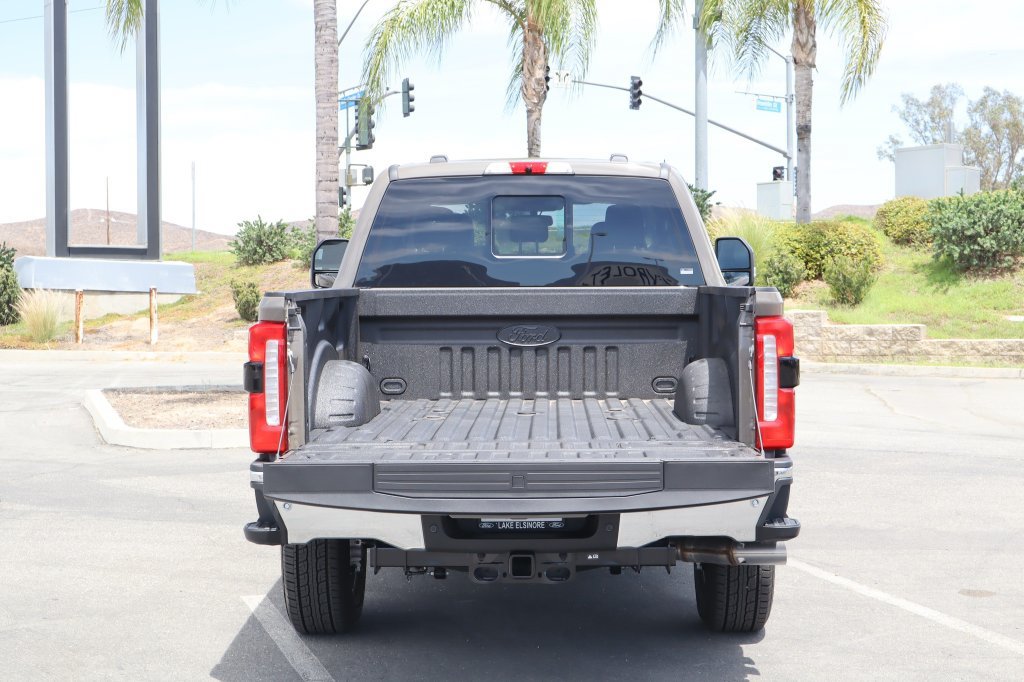 New 2026 Ford F350 Lariat w/ Lariat Ultimate Package AWD/4WD image 32