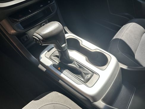 Used 2019 Chevrolet Colorado LT w/ LT Convenience Package image 32