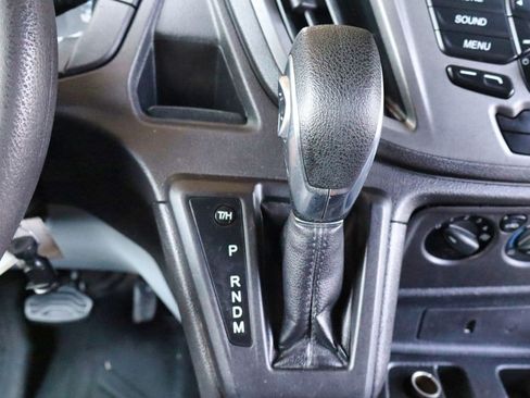 Used 2018 Ford Transit 250 130 Low Roof RWD image 36