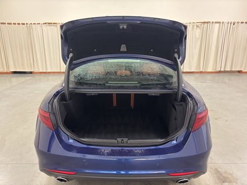Used 2020 Alfa Romeo Giulia Ti w/ Active Blind Spot Package image 26