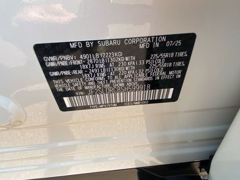 Used 2025 Subaru Forester Limited image 32